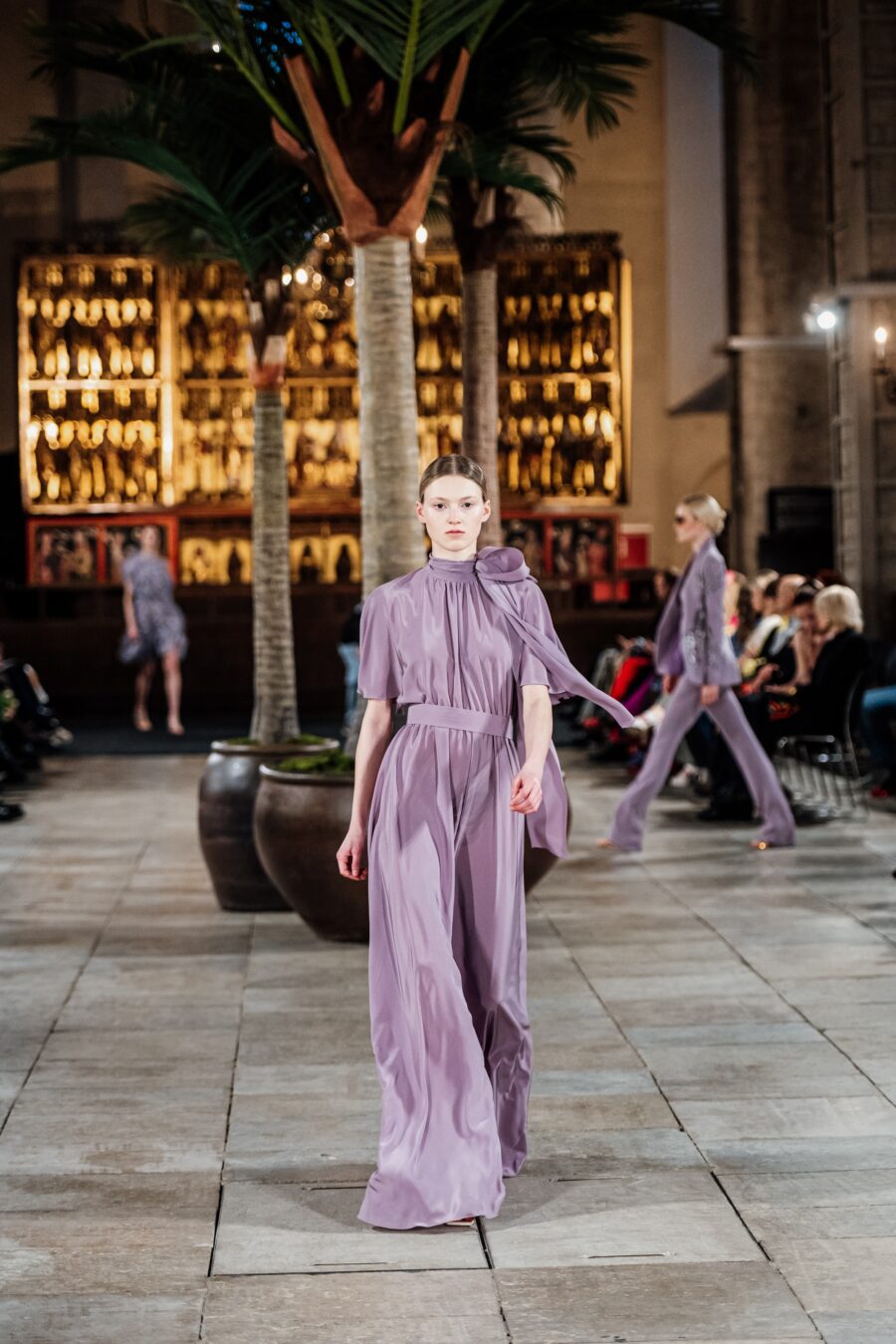 Dusty Lilac Silk Gown - Image 4