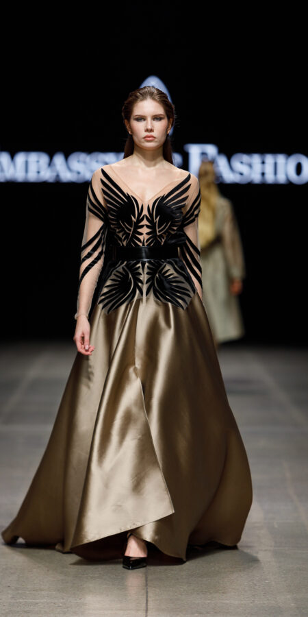 Black Raven Top with Sleeves